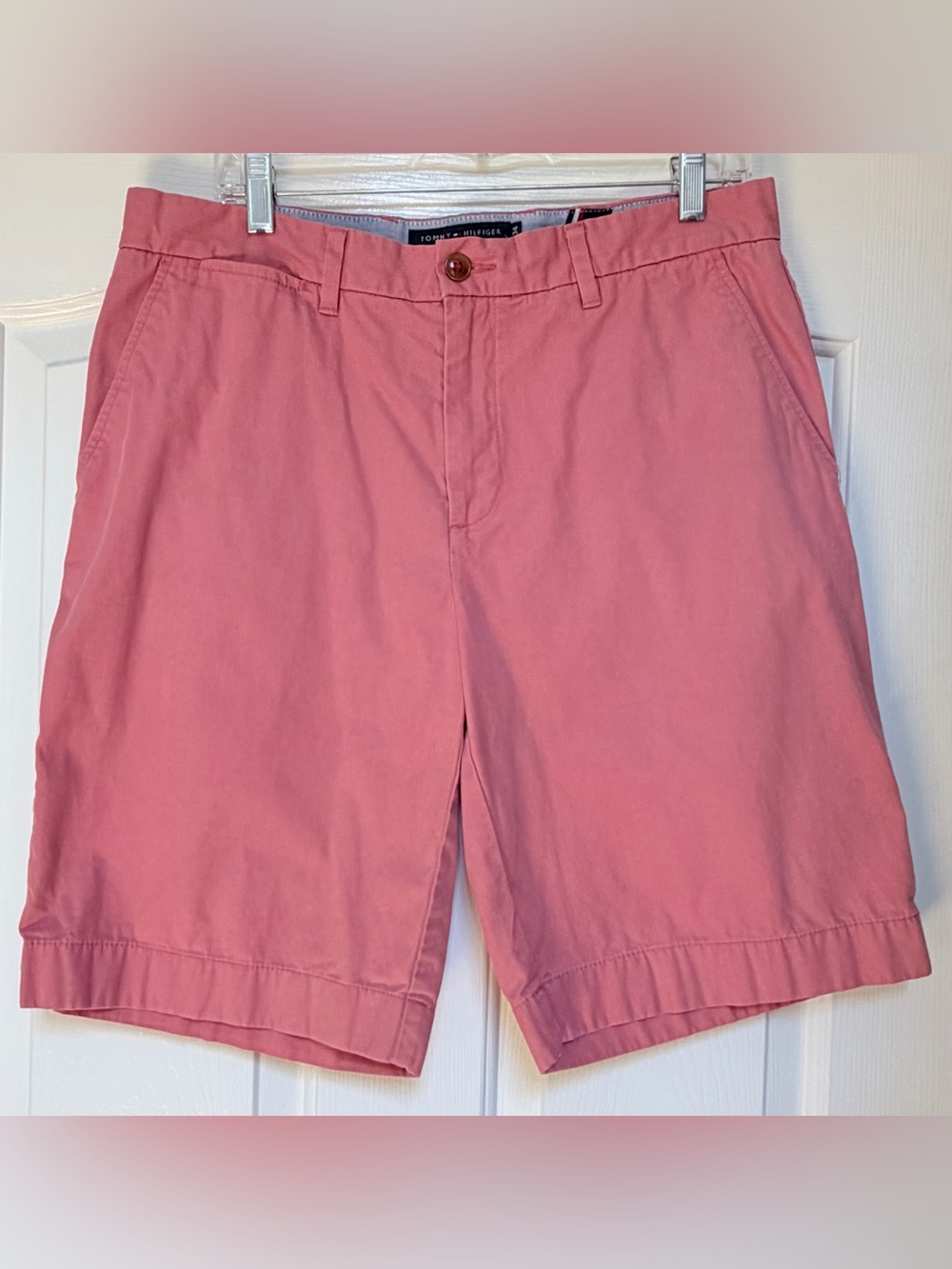 Tommy Hilfiger Coral Pink Classic Fit Chino Shorts Men’s 34 Bermuda Preppy